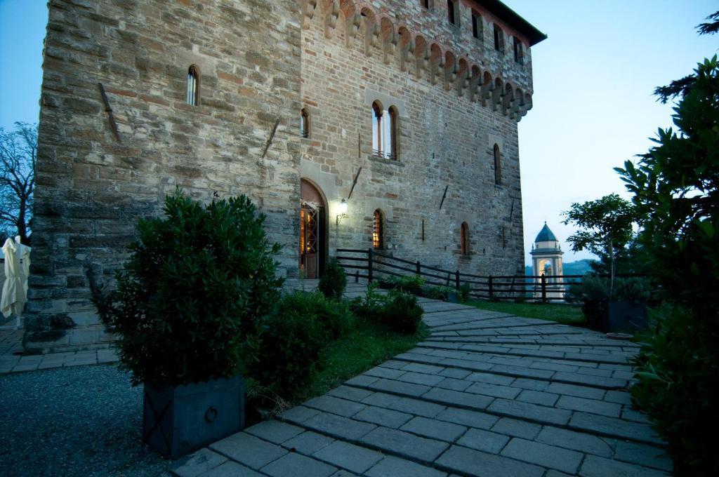 Castello Di Trisobbio Hotel Carpeneto Exterior foto