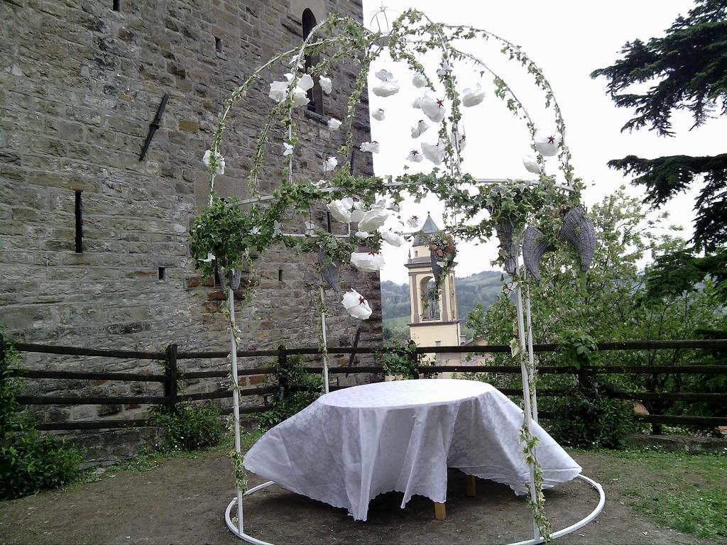 Castello Di Trisobbio Hotel Carpeneto Exterior foto